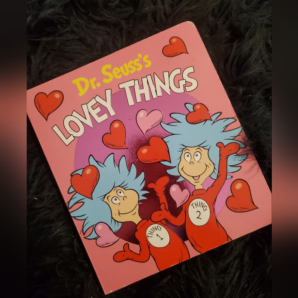 Dr. Seuss's Lovey Things Book